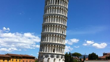 The Fascinating History of the Pisa Tower